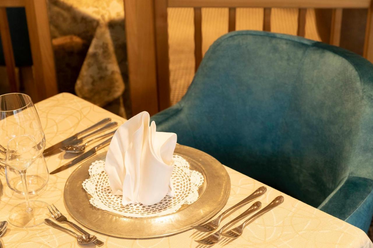 Hotel Burggraeflerhof Мерано Экстерьер фото