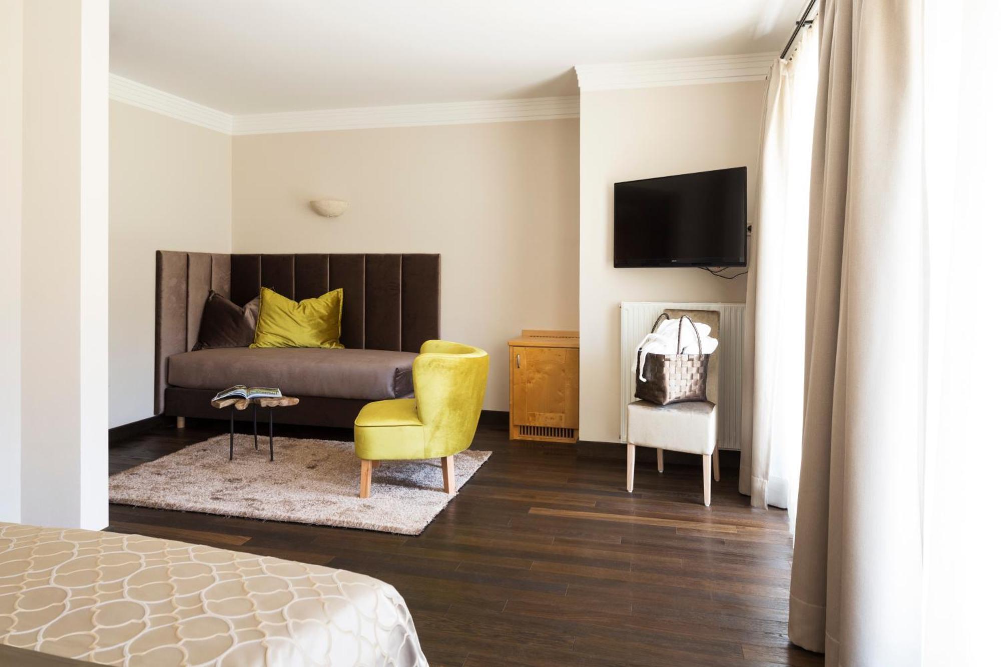 Hotel Burggraeflerhof Мерано Экстерьер фото