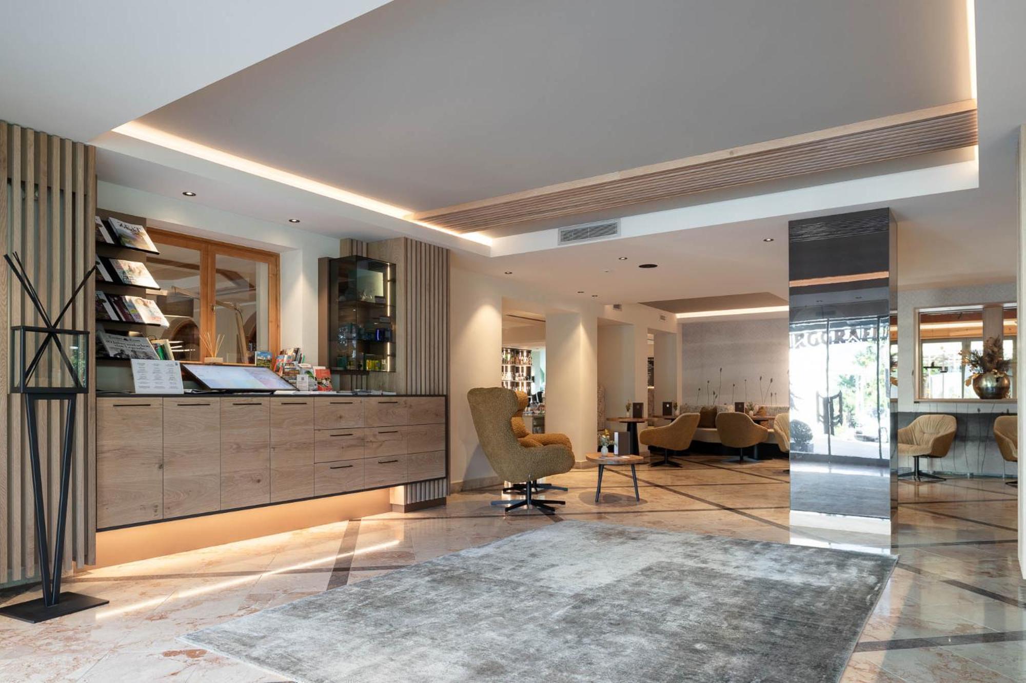 Hotel Burggraeflerhof Мерано Экстерьер фото