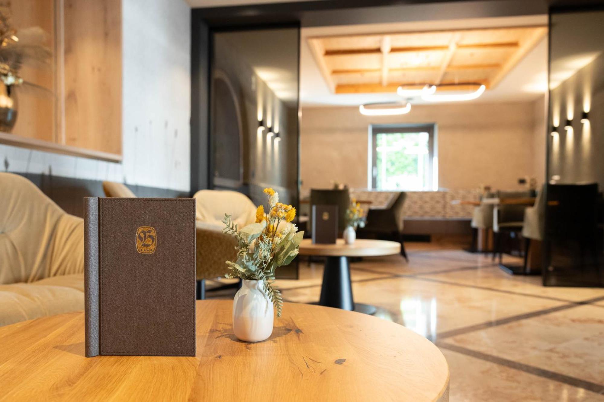 Hotel Burggraeflerhof Мерано Экстерьер фото